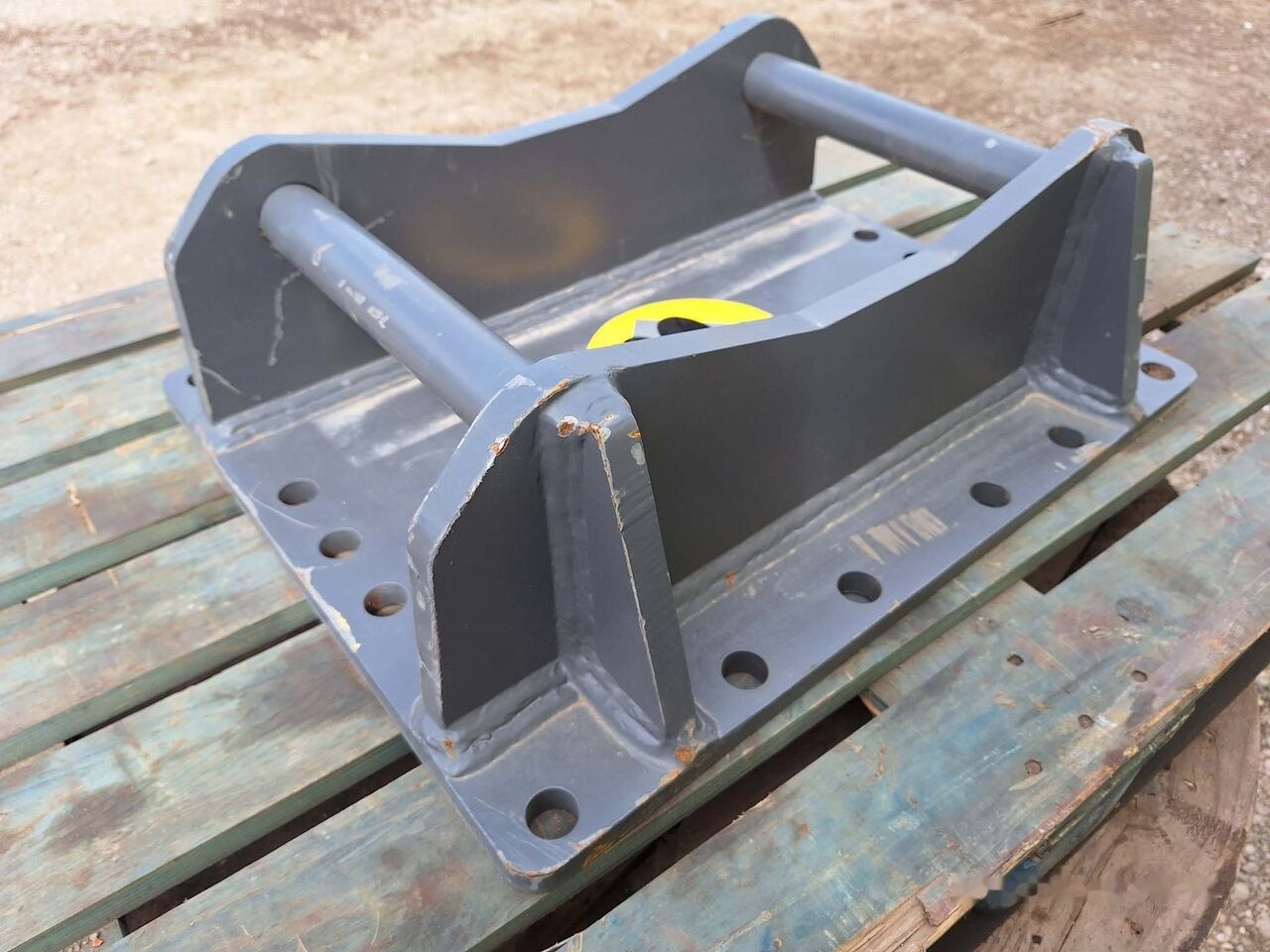 Balavto attachment plate - Attache rapide pour Pelle: photos 4 Balavto attachment plate - Attache rapide pour Pelle: photos 4