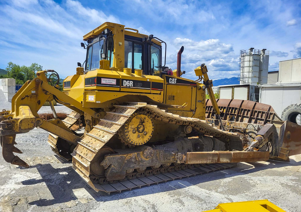 Caterpillar D6R - Bulldozer: photos 4 Caterpillar D6R - Bulldozer: photos 4