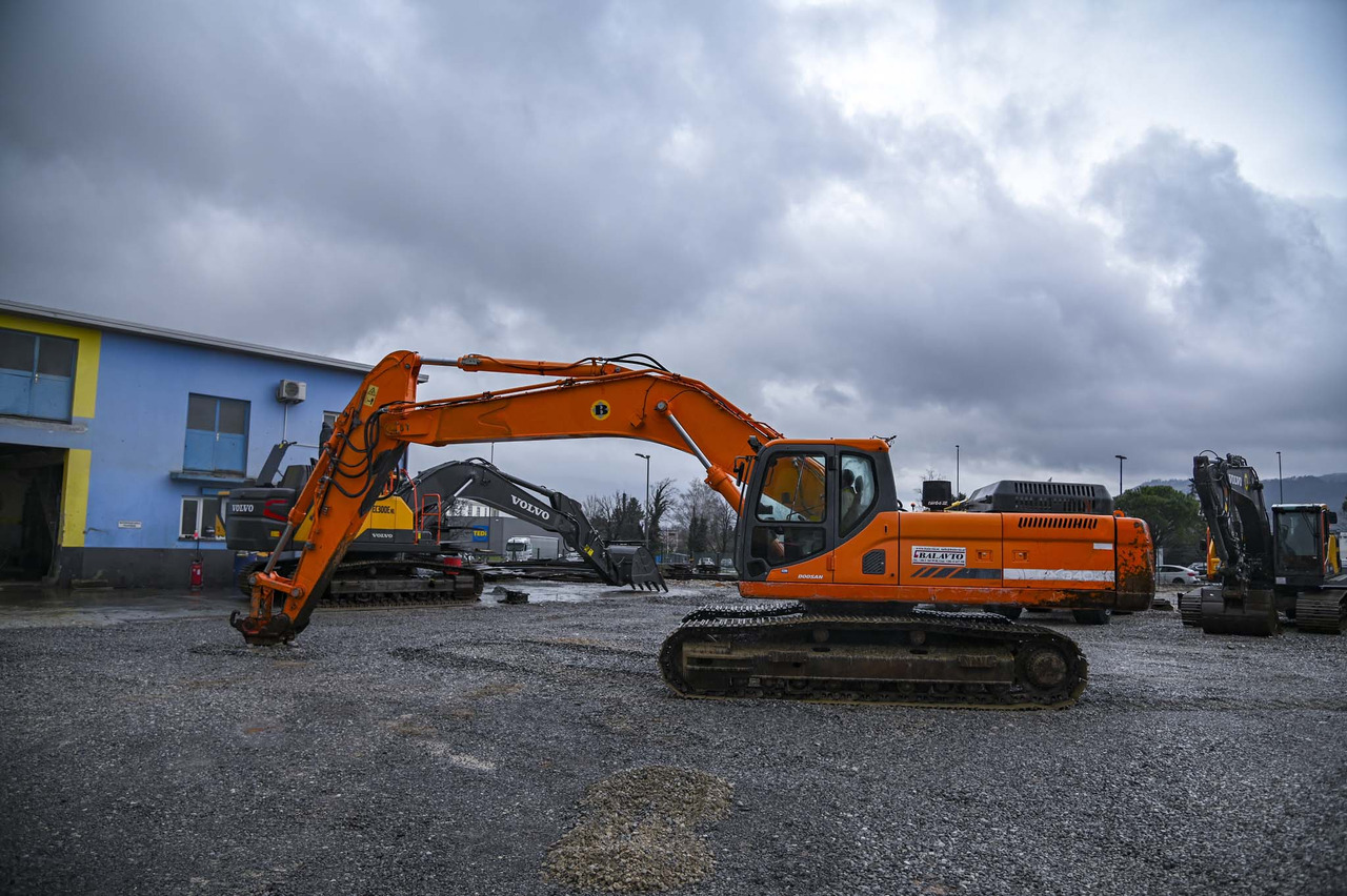 DOOSAN DX340LC - Pelle sur chenille: photos 3 DOOSAN DX340LC - Pelle sur chenille: photos 3