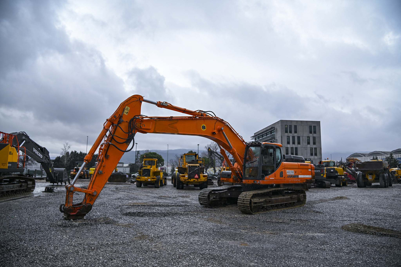DOOSAN DX340LC - Pelle sur chenille: photos 1 DOOSAN DX340LC - Pelle sur chenille: photos 1