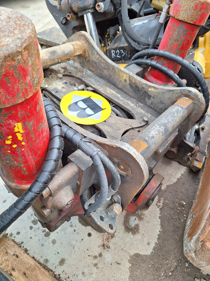 INDEXATOR tiltrotator S60 - Tiltrotator: photos 5 INDEXATOR tiltrotator S60 - Tiltrotator: photos 5