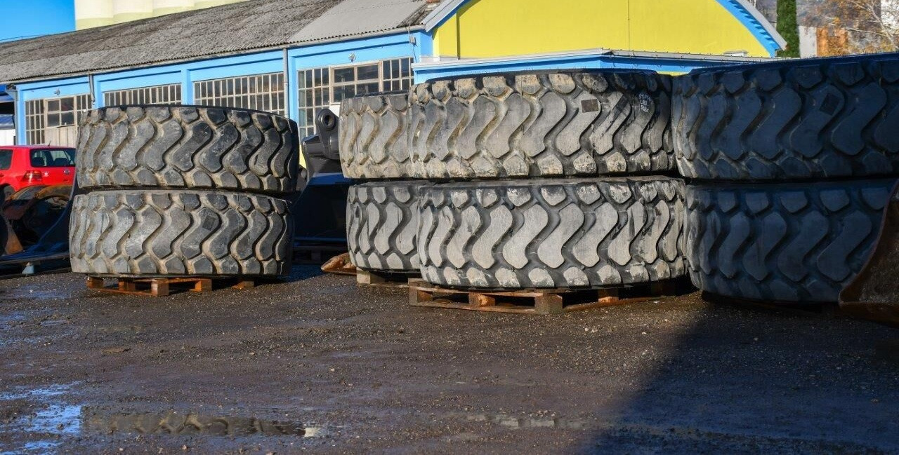 Michelin XHA2 26.5R25 L3 - Pneu pour Chargeuse sur pneus: photos 2 Michelin XHA2 26.5R25 L3 - Pneu pour Chargeuse sur pneus: photos 2