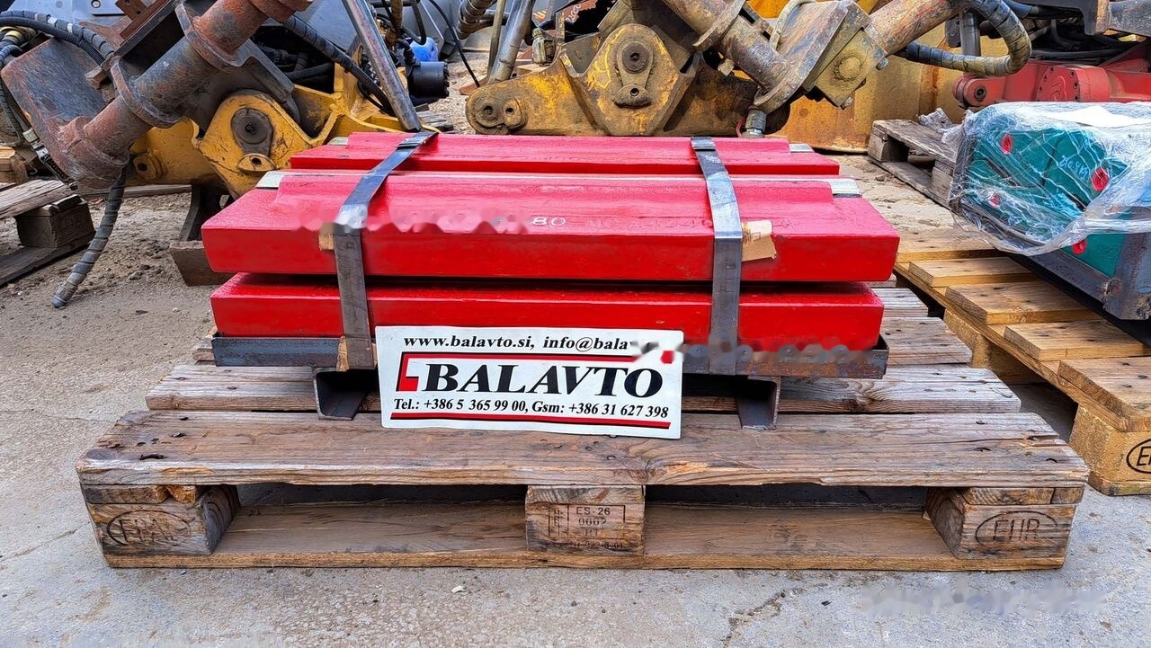 Blow bar Rubble Master RM80 for crusher - Pièces de rechange pour Concasseur: photos 1 Blow bar Rubble Master RM80 for crusher - Pièces de rechange pour Concasseur: photos 1