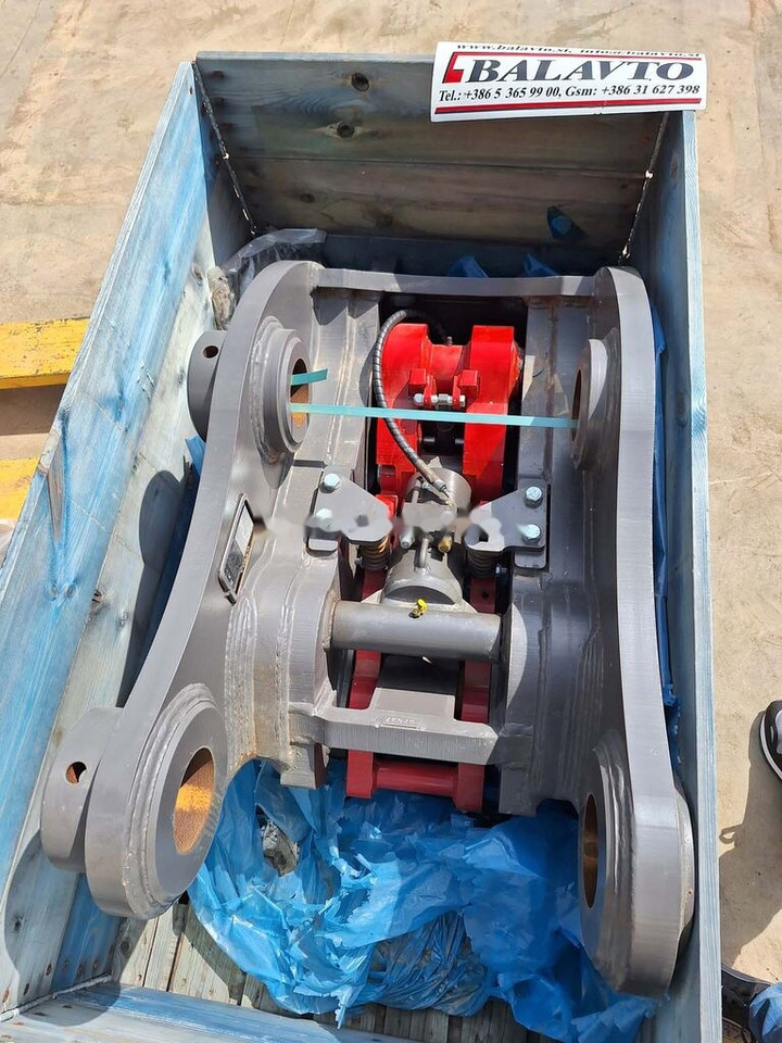 Volvo 8296852 Volvo EC350/380 - Attache rapide pour Pelle: photos 4 Volvo 8296852 Volvo EC350/380 - Attache rapide pour Pelle: photos 4