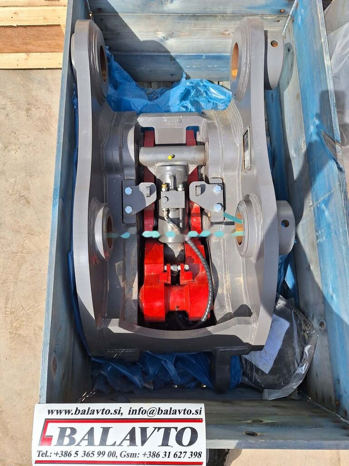 Volvo 8296852 Volvo EC350/380 - Attache rapide pour Pelle: photos 1 Volvo 8296852 Volvo EC350/380 - Attache rapide pour Pelle: photos 1