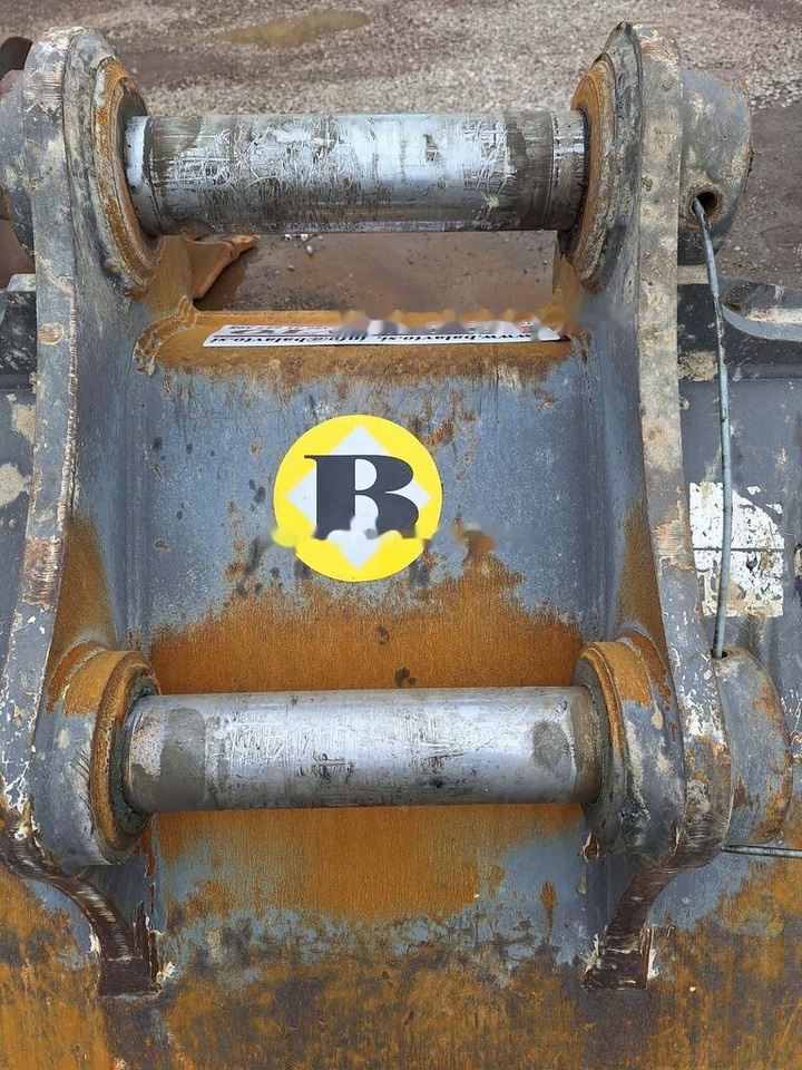 Volvo Digging bucket 1500 mm - Godet pour pelle: photos 5 Volvo Digging bucket 1500 mm - Godet pour pelle: photos 5