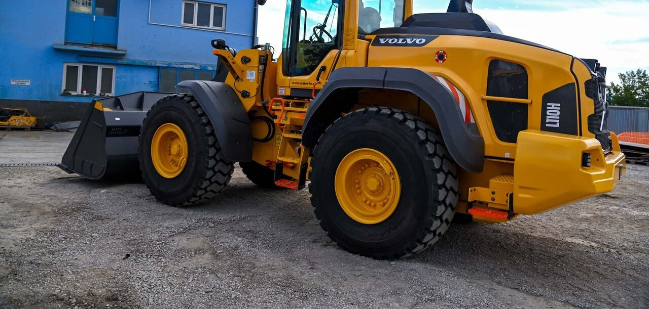 Volvo L110H - Chargeuse sur pneus: photos 2 Volvo L110H - Chargeuse sur pneus: photos 2