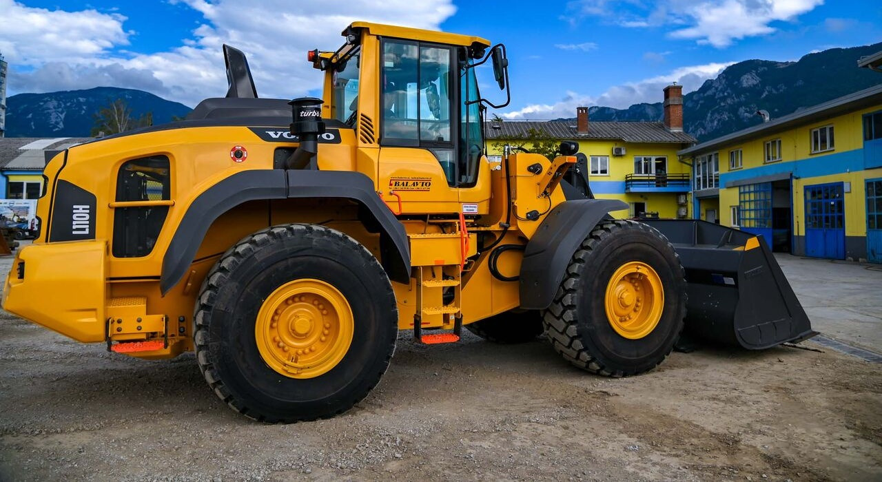 Volvo L110H - Chargeuse sur pneus: photos 5 Volvo L110H - Chargeuse sur pneus: photos 5