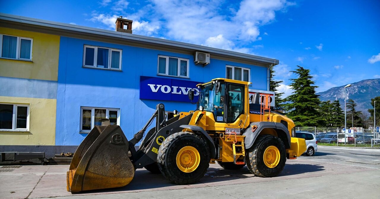 Volvo L120H - Chargeuse sur pneus: photos 3 Volvo L120H - Chargeuse sur pneus: photos 3