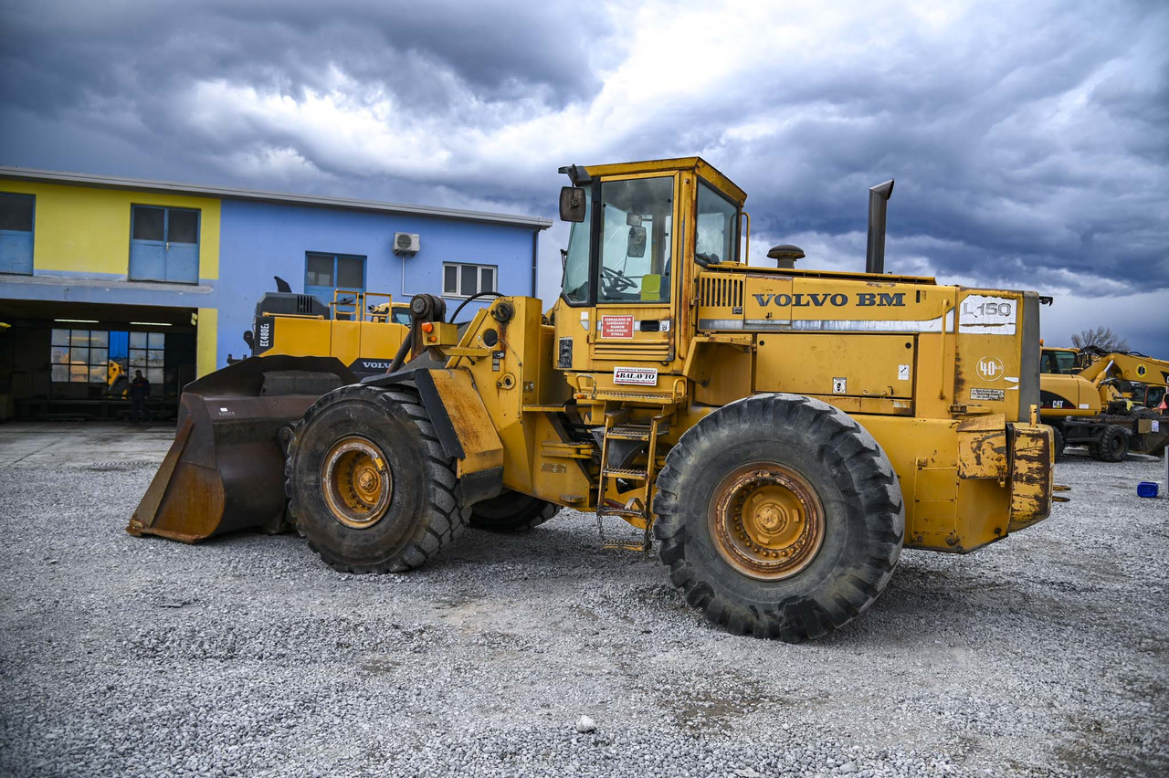 Volvo L150 - Chargeuse sur pneus: photos 3 Volvo L150 - Chargeuse sur pneus: photos 3