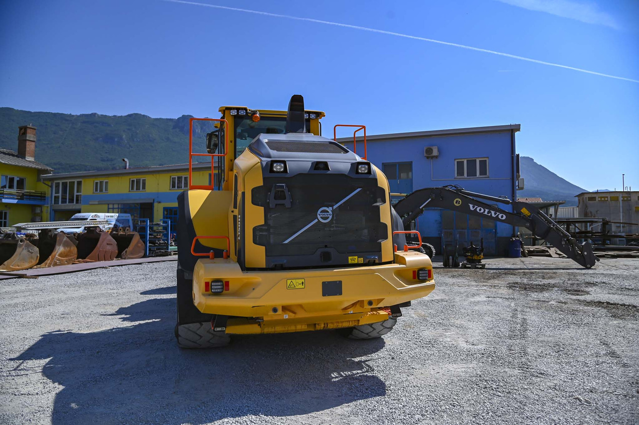 Volvo L150H - Chargeuse sur pneus: photos 5 Volvo L150H - Chargeuse sur pneus: photos 5