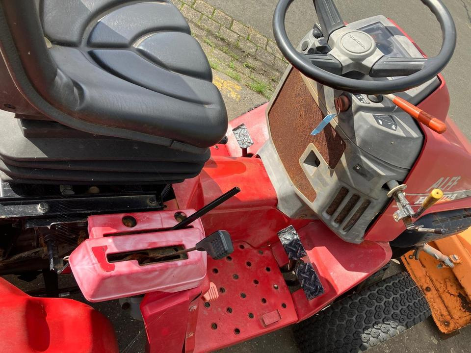 Crédit-bail  Kommunaltraktor Honda H5518 Schneeschild Winterdienst Kommunaltraktor Honda H5518 Schneeschild Winterdienst: photos 8