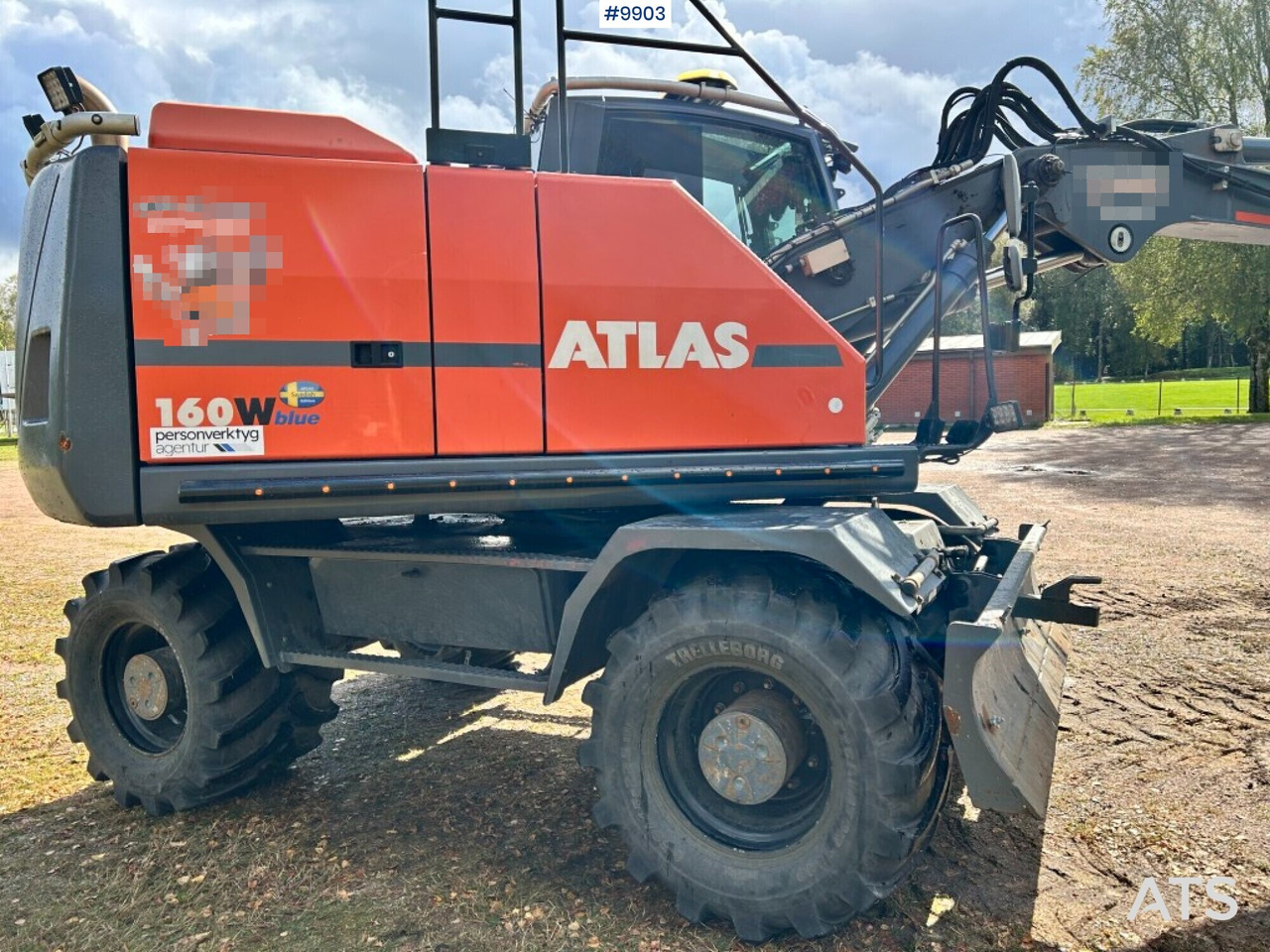Atlas 160 wheel excavator with tiltrotator and attachments - Pelle sur pneus: photos 4 Atlas 160 wheel excavator with tiltrotator and attachments - Pelle sur pneus: photos 4