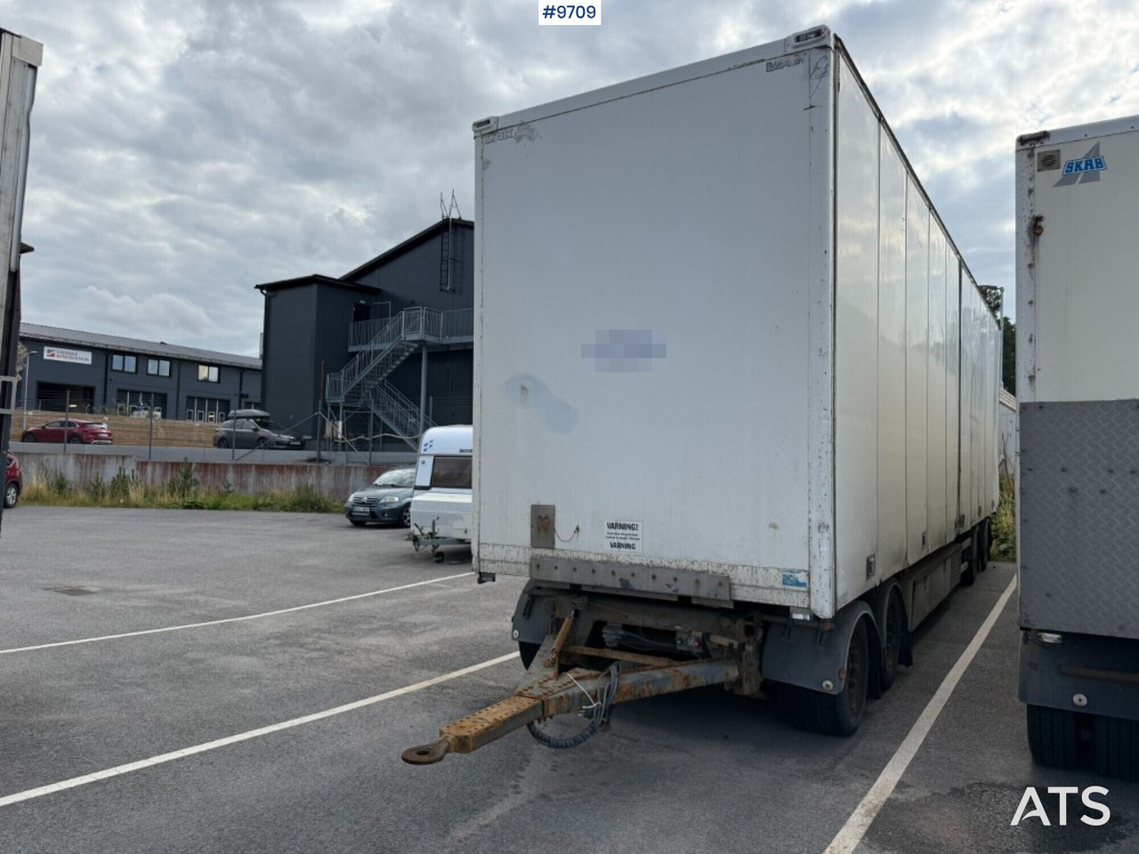 Box trailer VAK V-4-40 - Remorque fourgon: photos 4 Box trailer VAK V-4-40 - Remorque fourgon: photos 4