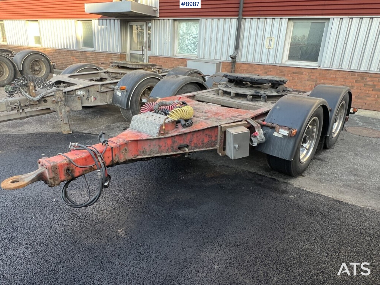 Dolly Renders - Remorque dolly: photos 1 Dolly Renders - Remorque dolly: photos 1