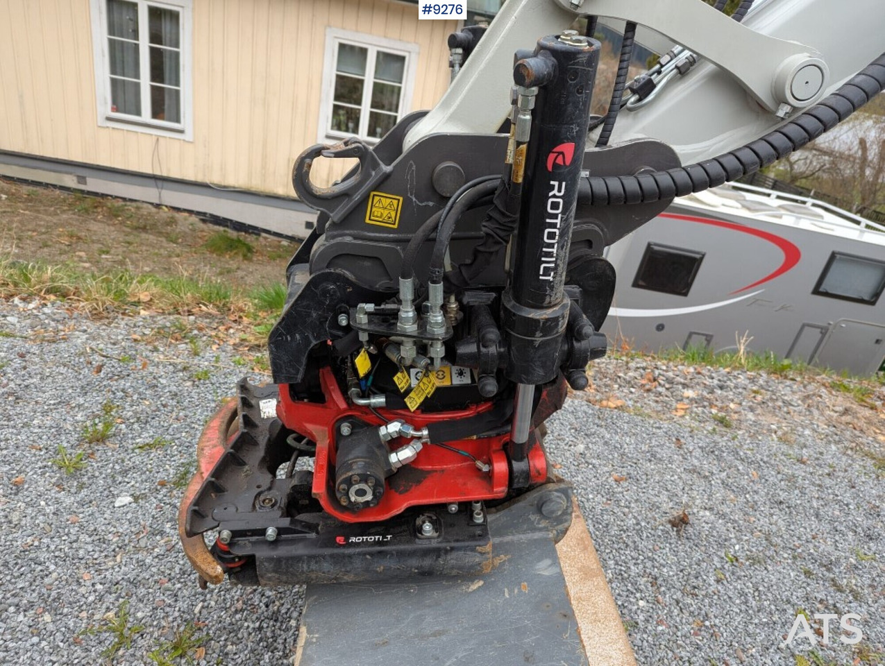 Pelle sur chenille Excavator Takeuchi TB280FR (See Video): photos 6