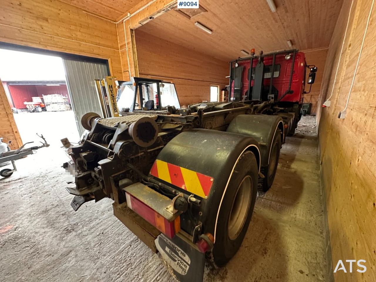 Hooklift, Volvo FL12 420 6x2 - Camion ampliroll: photos 5 Hooklift, Volvo FL12 420 6x2 - Camion ampliroll: photos 5