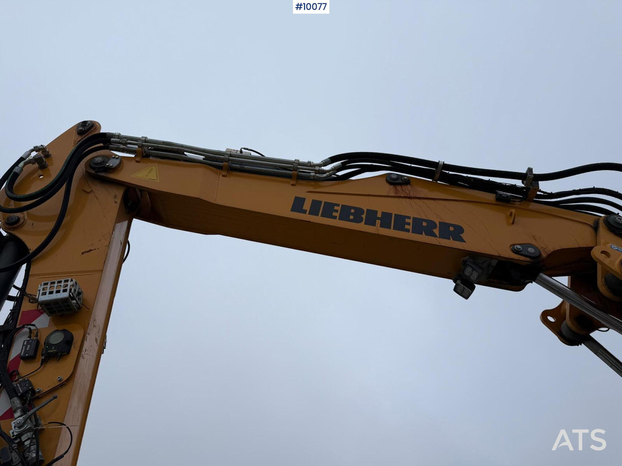 Pelle sur pneus LIEBHERR A918 Compact Wheeled excavator: photos 8 Pelle sur pneus LIEBHERR A918 Compact Wheeled excavator: photos 8