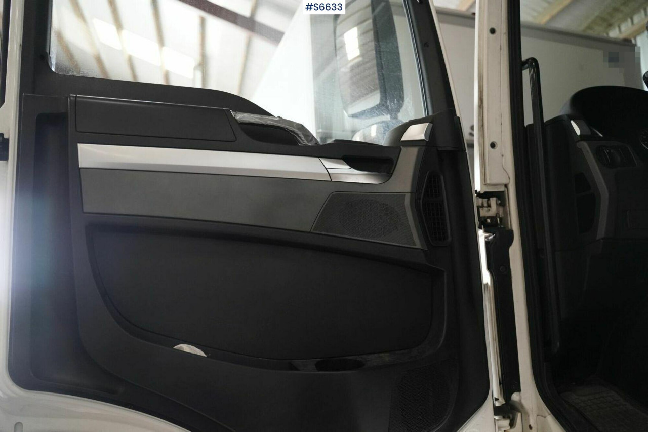 Camion fourgon MAN TGM 18.340 4x2 BL: photos 11