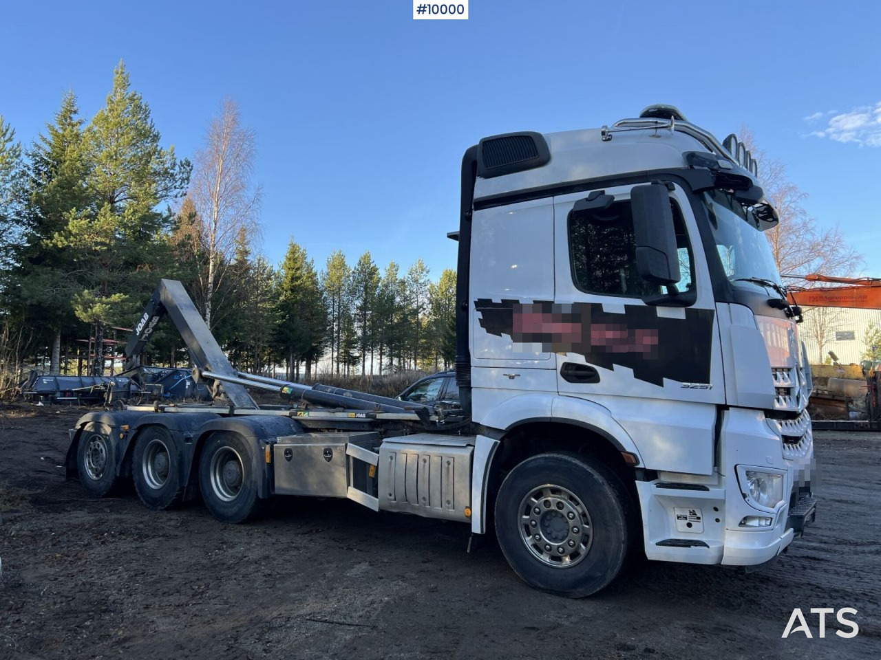 MERCEDES-BENZ AROCS 3251 Hook Truck with tridem body - Camion ampliroll: photos 2 MERCEDES-BENZ AROCS 3251 Hook Truck with tridem body - Camion ampliroll: photos 2