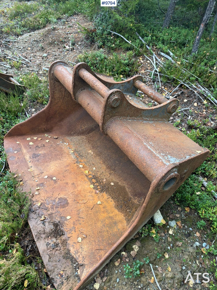 Planning bucket Gotene RT 1800HD - Godet pour pelle: photos 1 Planning bucket Gotene RT 1800HD - Godet pour pelle: photos 1