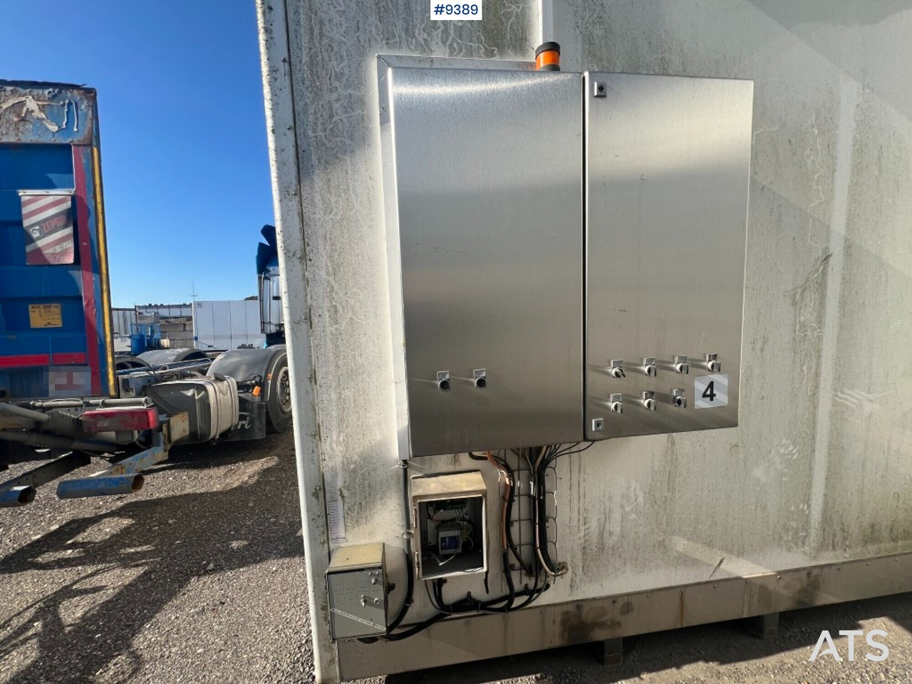 Refrigerated trailer box - Lagab - 6ton - Carrosserie frigorifique: photos 3 Refrigerated trailer box - Lagab - 6ton - Carrosserie frigorifique: photos 3