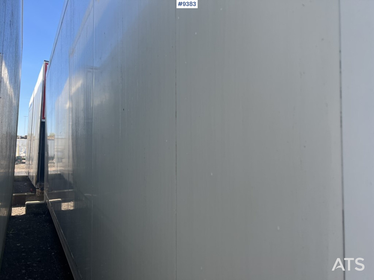 Refrigerated trailer cabinet Schmitz Cargobull - Carrosserie frigorifique: photos 3 Refrigerated trailer cabinet Schmitz Cargobull - Carrosserie frigorifique: photos 3