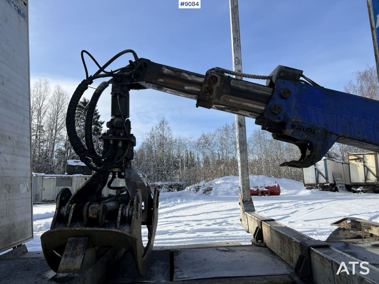 SCANIA R580 6X4 Logging truck with crane (VIDEO) - Camion grumier: photos 4 SCANIA R580 6X4 Logging truck with crane (VIDEO) - Camion grumier: photos 4