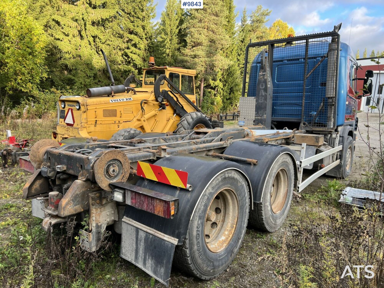 Scania R144 Hook Truck with plow equipment - Camion ampliroll: photos 4 Scania R144 Hook Truck with plow equipment - Camion ampliroll: photos 4