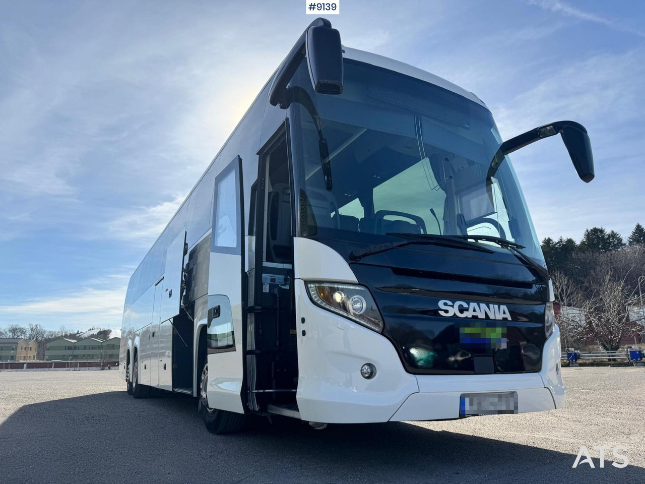 Scania Touring HD Tour bus 57 + 2 seats (SEE VIDEO) - Autocar: photos 2 Scania Touring HD Tour bus 57 + 2 seats (SEE VIDEO) - Autocar: photos 2