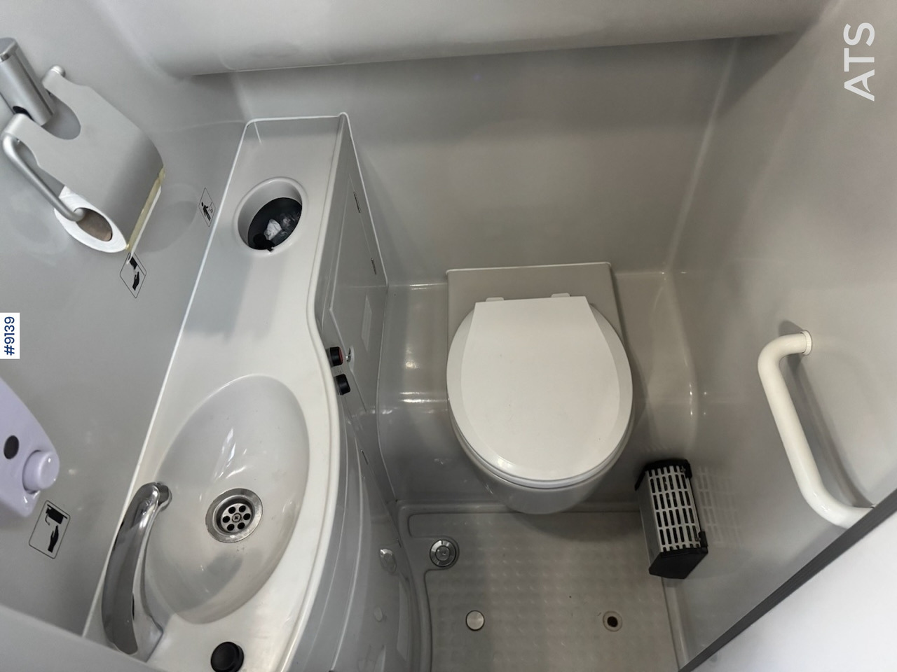 Autocar Scania Touring HD Tour bus 57 + 2 seats (SEE VIDEO): photos 7