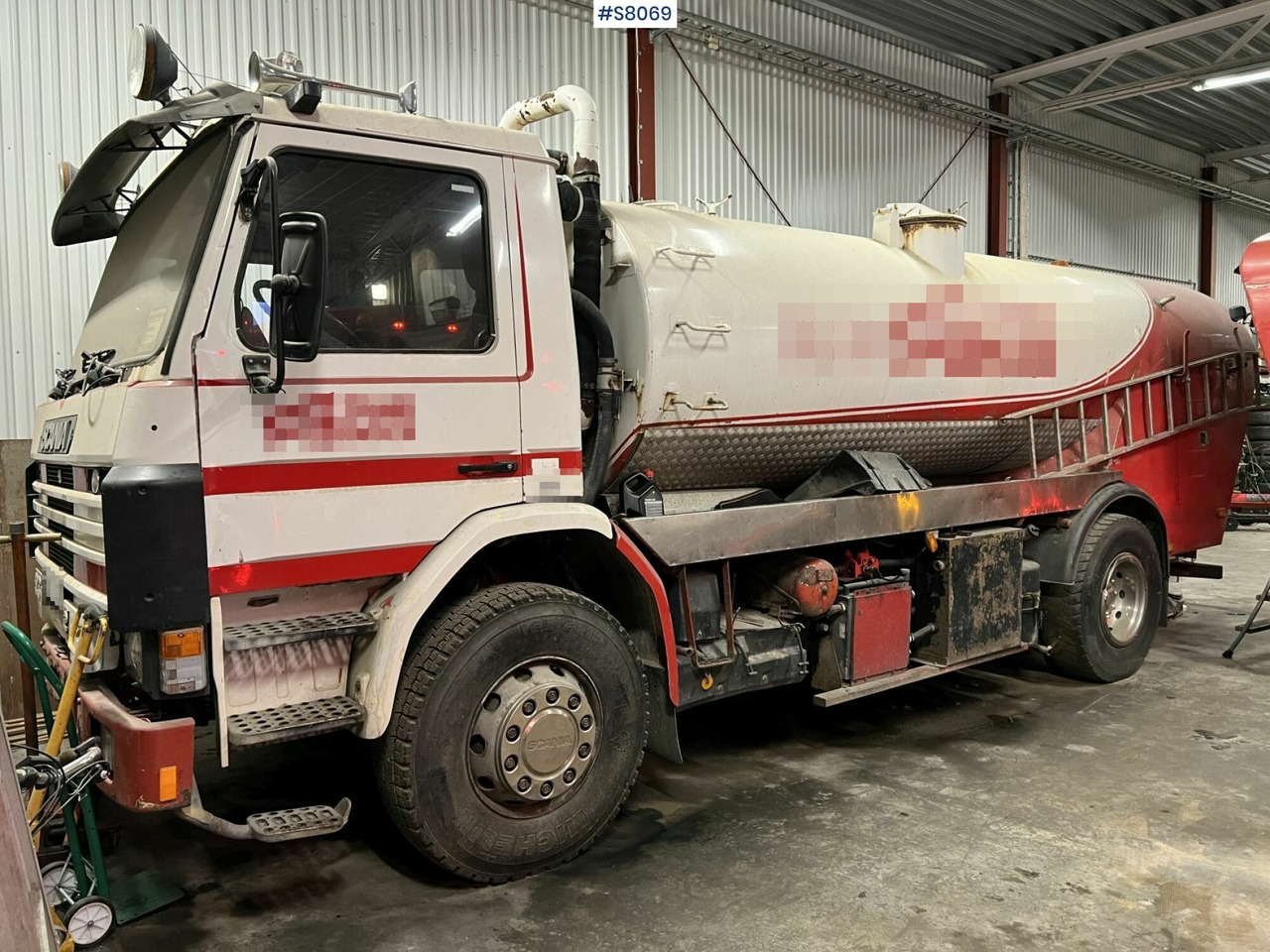 Suction/Combi truck, Scania P92H 4x2, Rep-object - Camion hydrocureur: photos 1 Suction/Combi truck, Scania P92H 4x2, Rep-object - Camion hydrocureur: photos 1