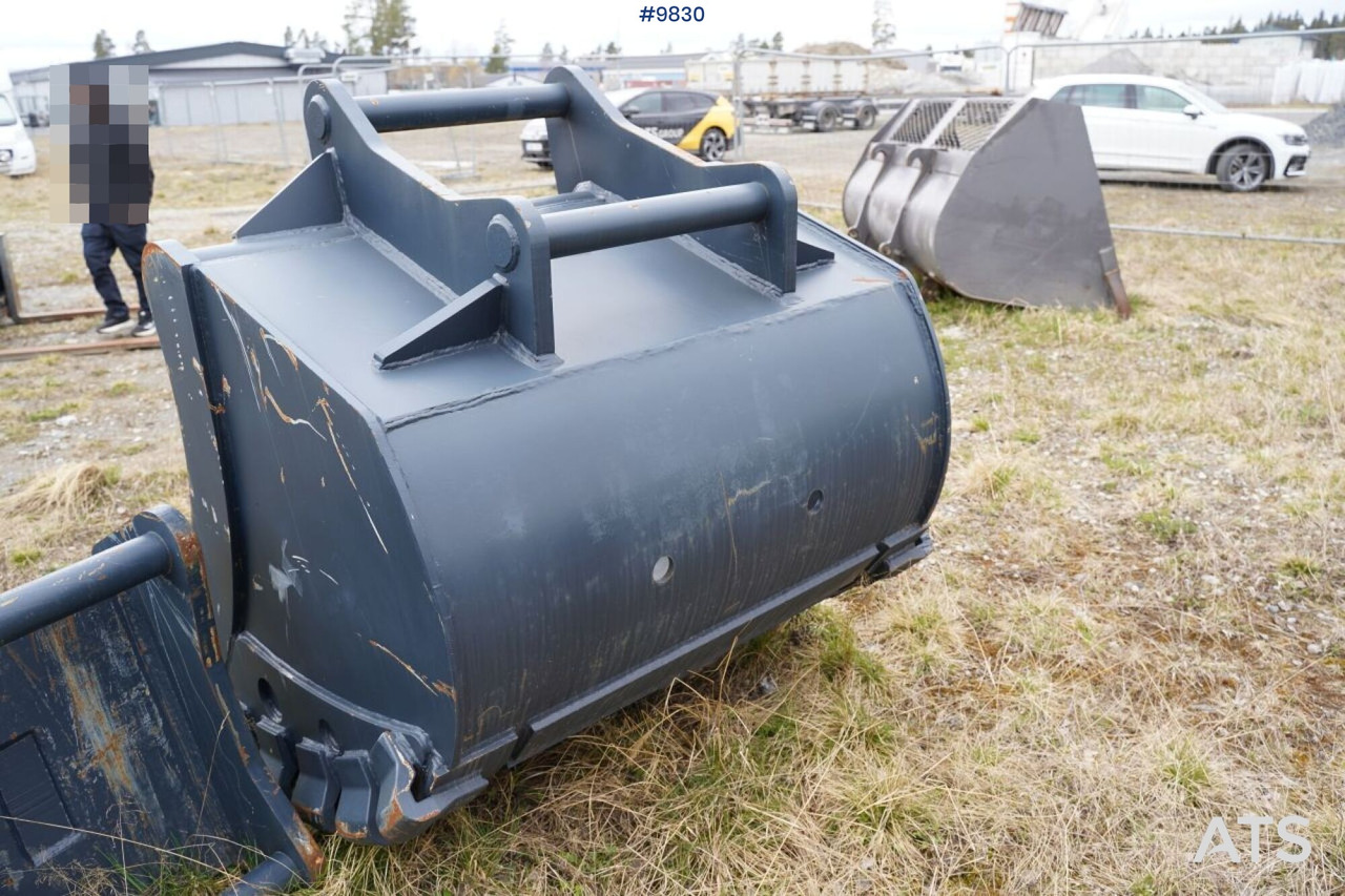 TOBA Tooth bucket S80 - Godet pour pelle: photos 4 TOBA Tooth bucket S80 - Godet pour pelle: photos 4