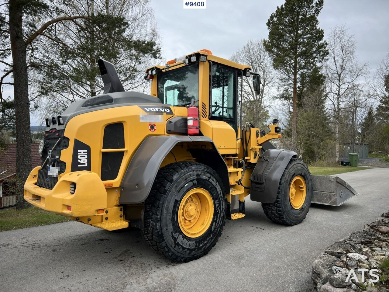 VOLVO L60 H with bucket (VIDEO) - Chargeuse sur pneus: photos 5 VOLVO L60 H with bucket (VIDEO) - Chargeuse sur pneus: photos 5