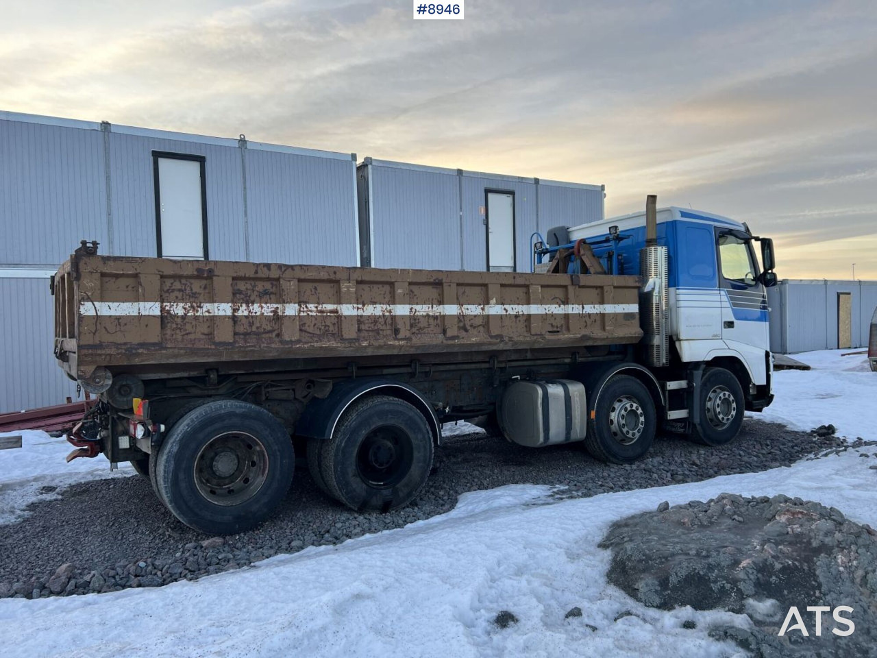 Volvo FH 12 8*2 Hooklift - REPAIR OBJECT - Camion ampliroll: photos 3 Volvo FH 12 8*2 Hooklift - REPAIR OBJECT - Camion ampliroll: photos 3