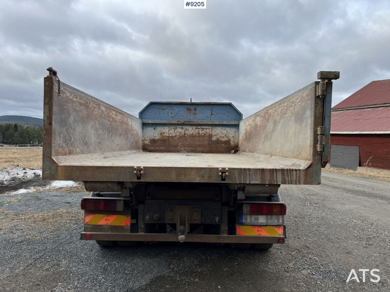 Volvo FL 6 4X2 Truncated hooklift with flatbed - Camion ampliroll: photos 4 Volvo FL 6 4X2 Truncated hooklift with flatbed - Camion ampliroll: photos 4