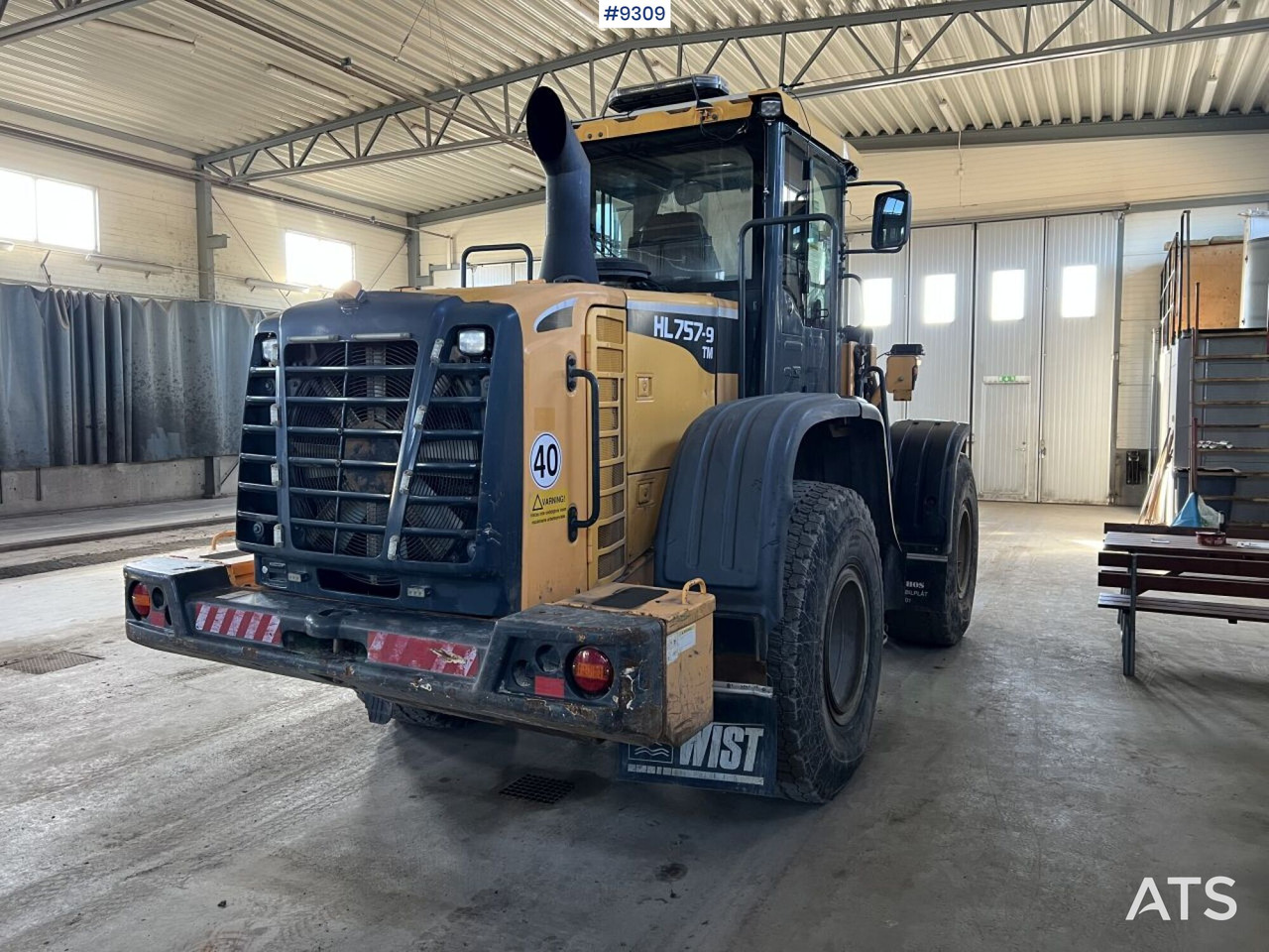 Wheel Loader Hyundai HL757TM-9 - Chargeuse sur pneus: photos 4 Wheel Loader Hyundai HL757TM-9 - Chargeuse sur pneus: photos 4