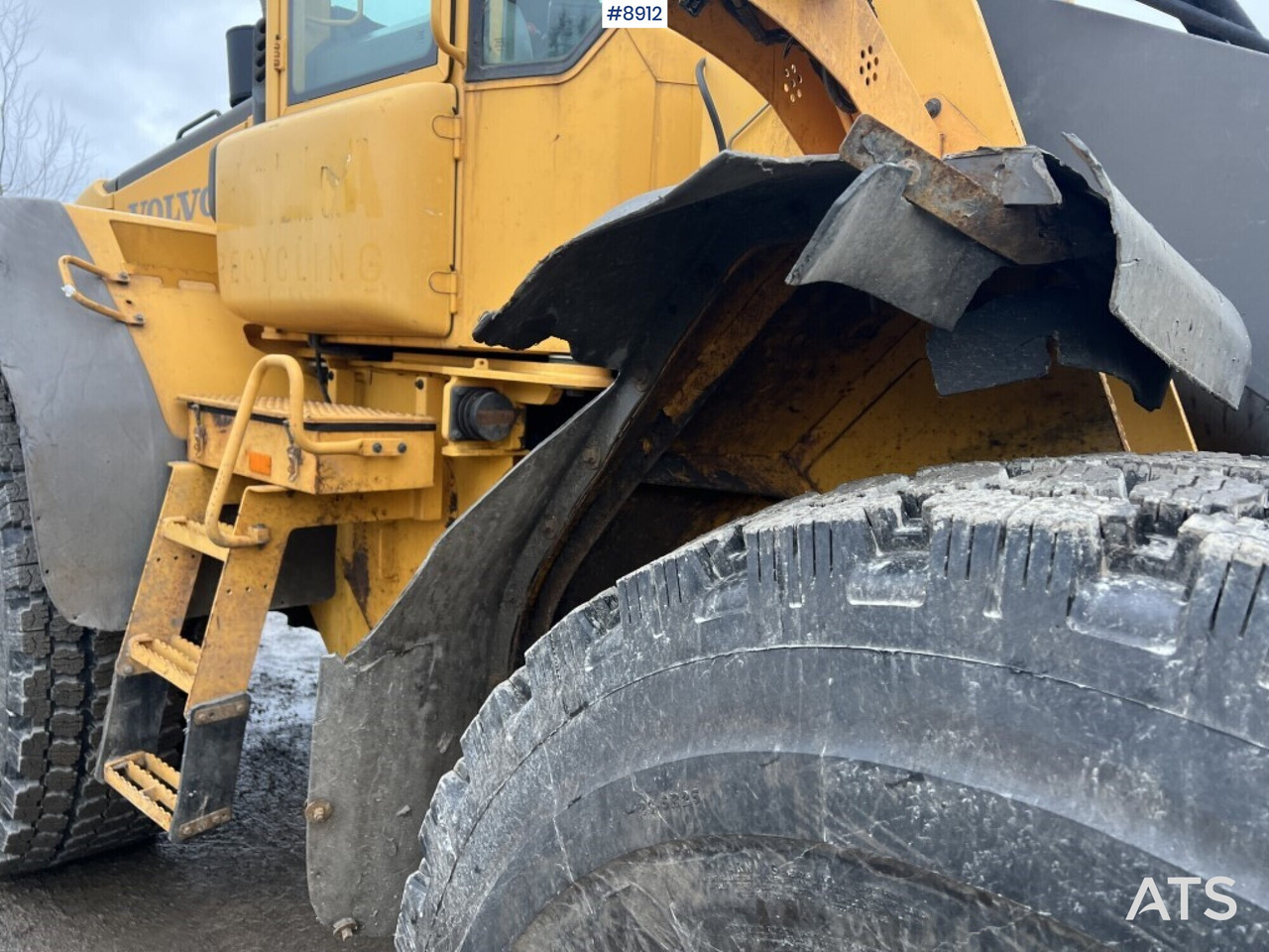 Chargeuse sur pneus Wheel loader - Volvo L110E: photos 6