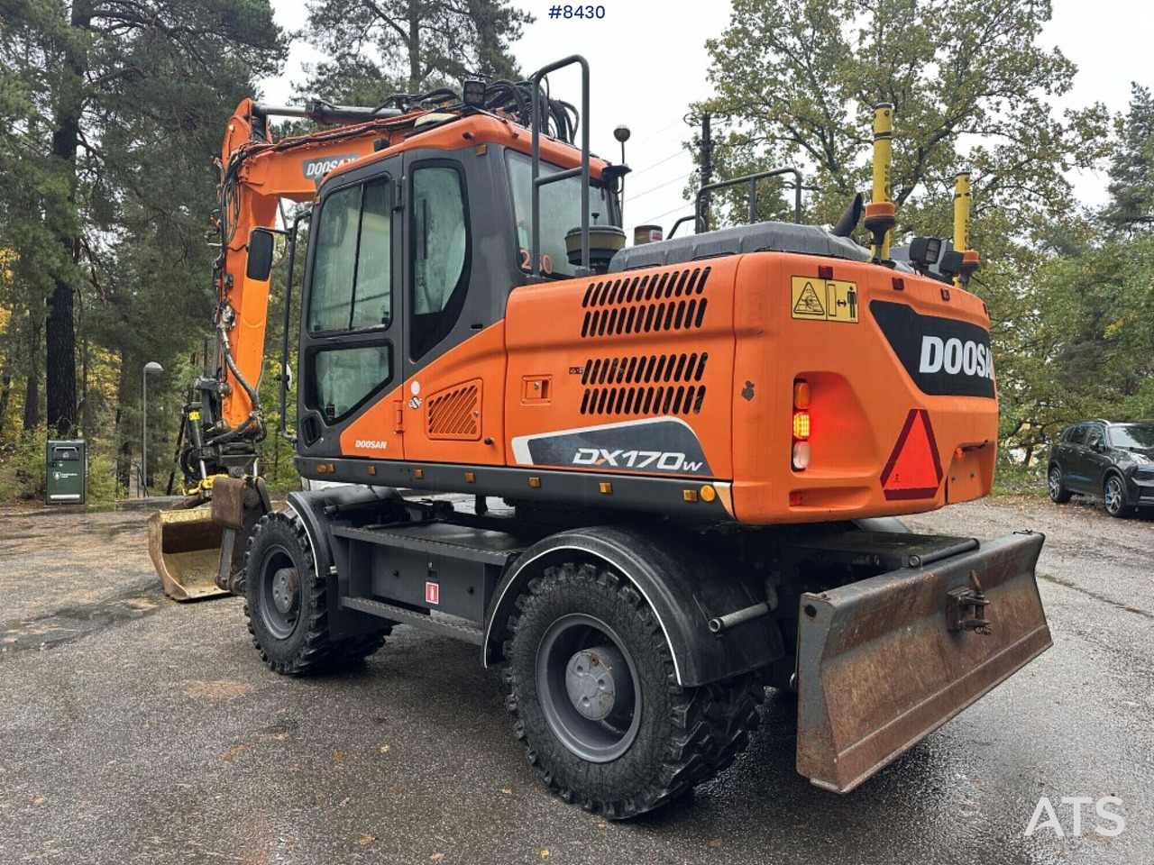 Wheeled Excavator Doosan DX170W (See video) - Pelle sur pneus: photos 3 Wheeled Excavator Doosan DX170W (See video) - Pelle sur pneus: photos 3