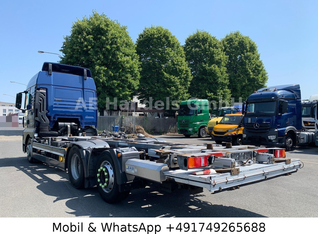 MAN TGX 26.440 XLX LL 6x2 *Retarder/LDW/LBW/3.Lenk - Châssis cabine: photos 3 MAN TGX 26.440 XLX LL 6x2 *Retarder/LDW/LBW/3.Lenk - Châssis cabine: photos 3