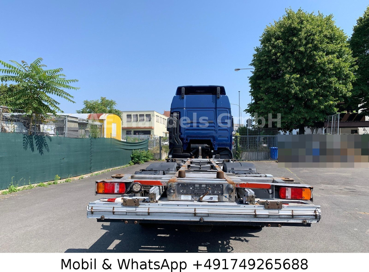 MAN TGX 26.440 XLX LL 6x2 *Retarder/LDW/LBW/3.Lenk - Châssis cabine: photos 4 MAN TGX 26.440 XLX LL 6x2 *Retarder/LDW/LBW/3.Lenk - Châssis cabine: photos 4