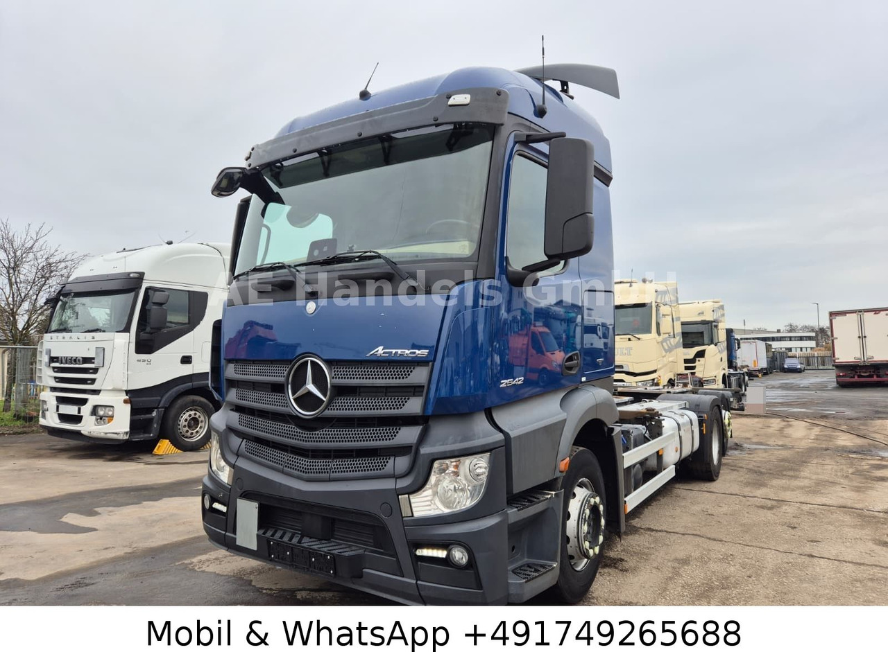 Mercedes-Benz Actros 4 2542 StreamSpace LL BDF *Retader/Multi - Camion porte-conteneur/ Caisse mobile: photos 1 Mercedes-Benz Actros 4 2542 StreamSpace LL BDF *Retader/Multi - Camion porte-conteneur/ Caisse mobile: photos 1