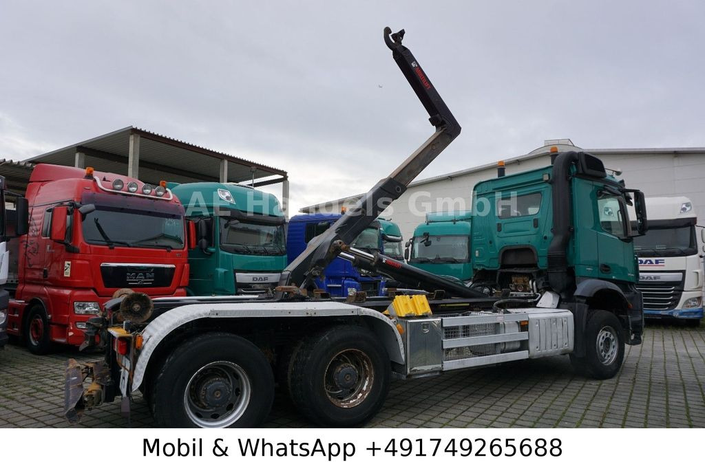 Mercedes-Benz Arocs IV 3348 M BB 6x4 Hiab-XR-21-S-56 *Retarder - Camion ampliroll: photos 2 Mercedes-Benz Arocs IV 3348 M BB 6x4 Hiab-XR-21-S-56 *Retarder - Camion ampliroll: photos 2