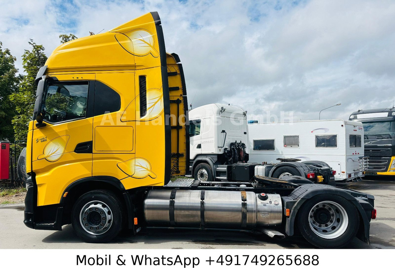 Iveco Stralis 460 S-Way LNG LL 4x2 *Retarder/ACC/LDW - Tracteur routier: photos 2 Iveco Stralis 460 S-Way LNG LL 4x2 *Retarder/ACC/LDW - Tracteur routier: photos 2