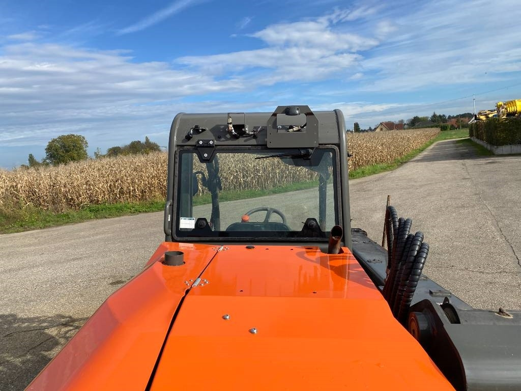 Chargeuse sur pneus télescopique Ausa T 235H /Origine Française avec Certificat CE: photos 29 Chargeuse sur pneus télescopique Ausa T 235H /Origine Française avec Certificat CE: photos 29