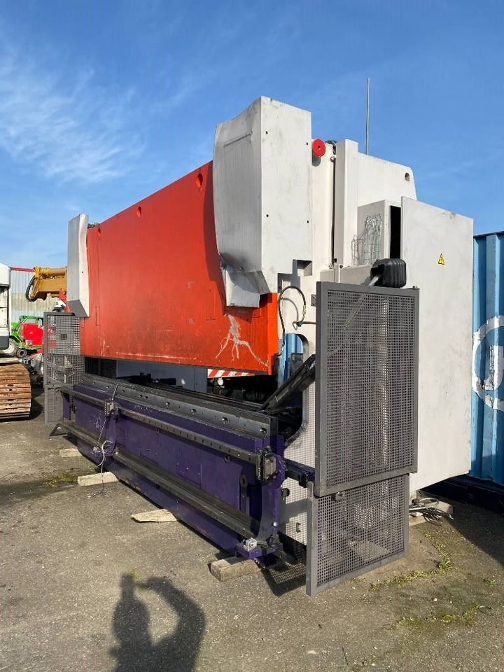 BEYELER Presse/Plieuse PR6 2000KNx4100MM endommagé - Presse plieuse: photos 5 BEYELER Presse/Plieuse PR6 2000KNx4100MM endommagé - Presse plieuse: photos 5