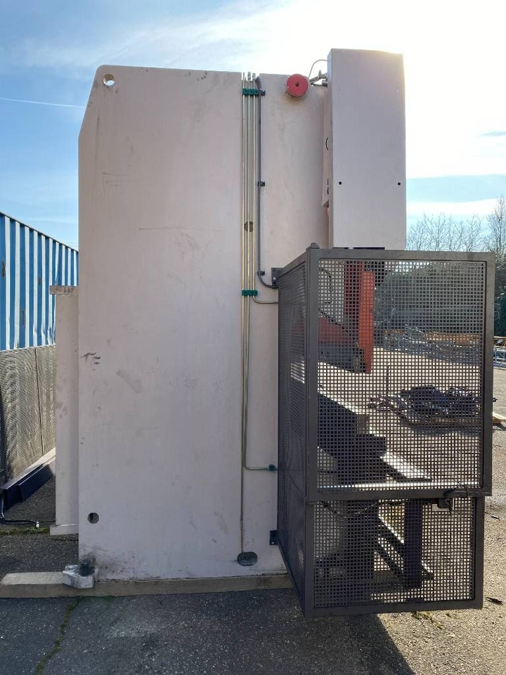 BEYELER Presse/Plieuse PR6 2000KNx4100MM endommagé - Presse plieuse: photos 2 BEYELER Presse/Plieuse PR6 2000KNx4100MM endommagé - Presse plieuse: photos 2