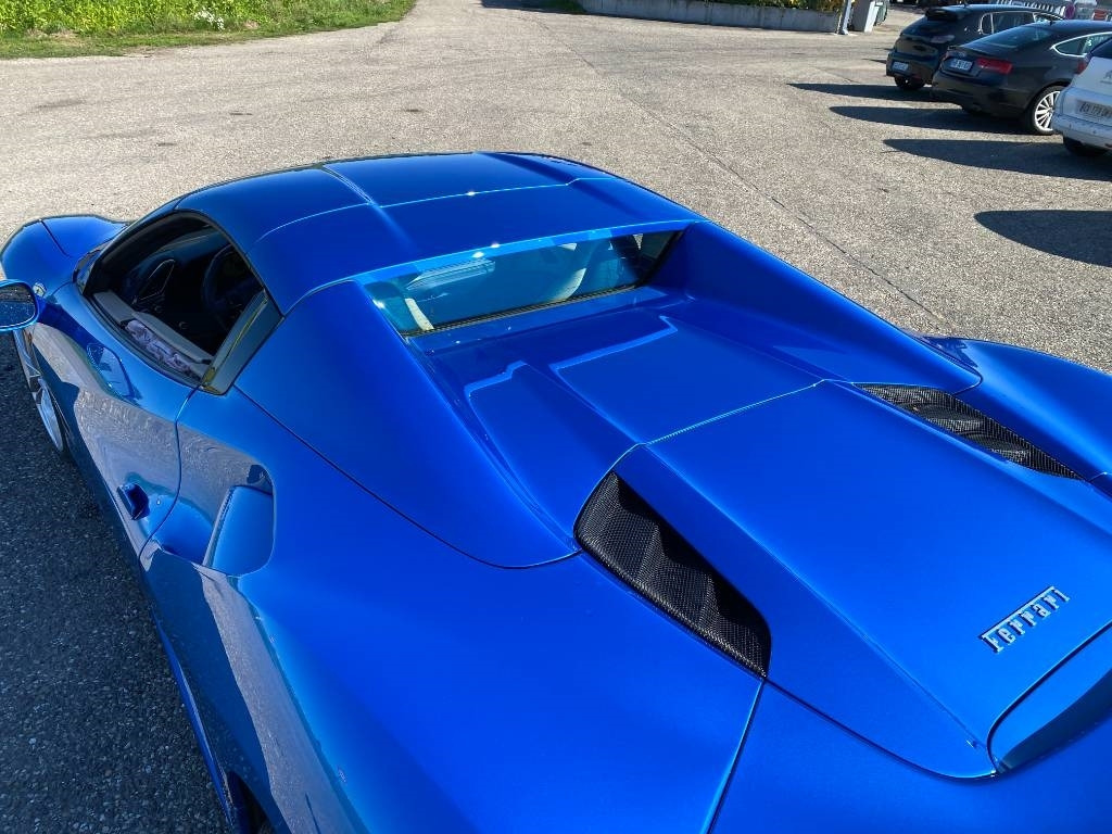 Cabriolet Ferrari 488 SPIDER -Carte Grise Française endommagé: photos 37 Cabriolet Ferrari 488 SPIDER -Carte Grise Française endommagé: photos 37
