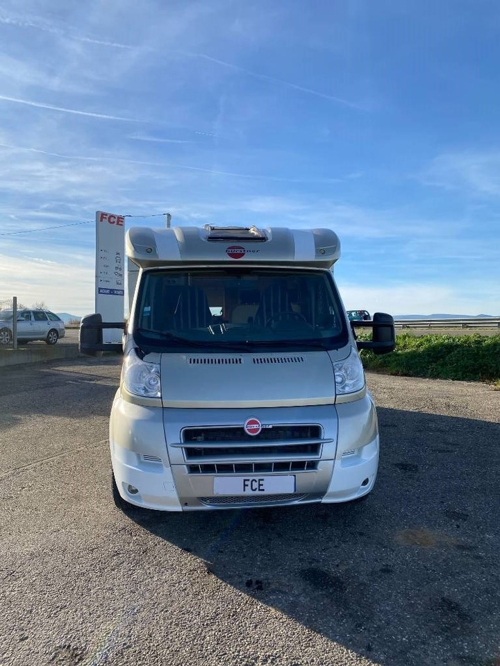 Fiat BURSTNER Privilège T615-DUCATO 130 M/Jet endommagé - Camping-car profilé: photos 2 Fiat BURSTNER Privilège T615-DUCATO 130 M/Jet endommagé - Camping-car profilé: photos 2