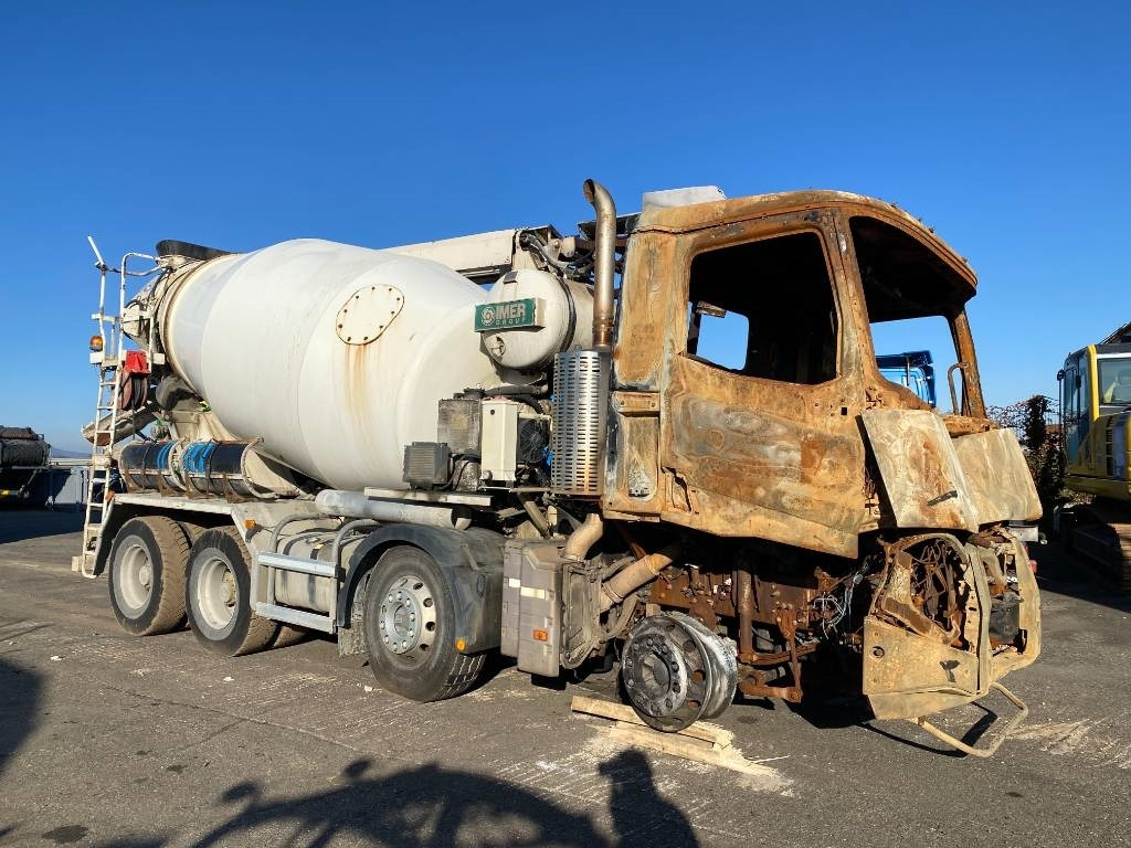 Imer IMER LT8.7-SL / ROTATHEAM TS13 - Camion malaxeur pompe: photos 3 Imer IMER LT8.7-SL / ROTATHEAM TS13 - Camion malaxeur pompe: photos 3
